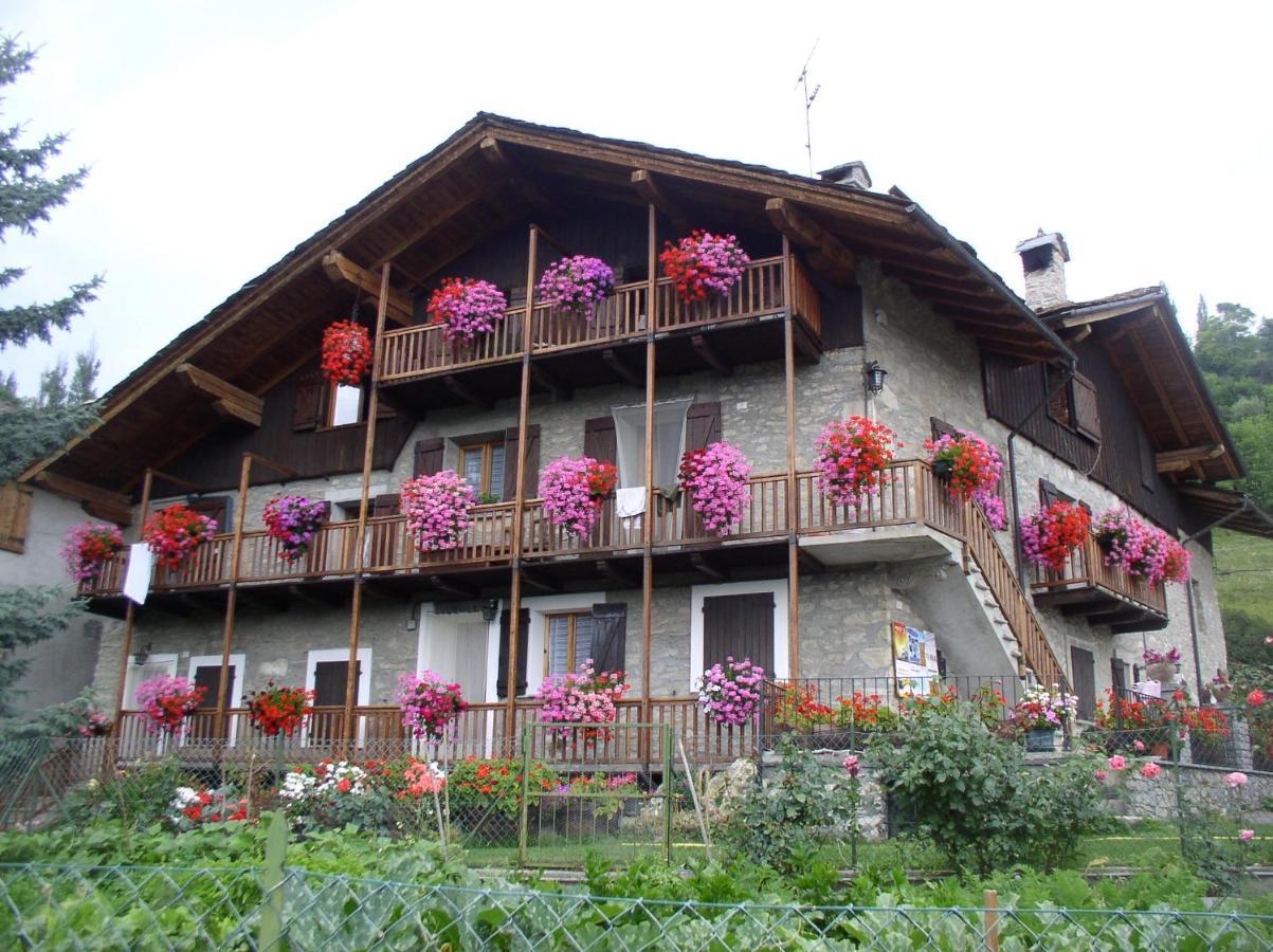 B&B Lo Van - Camere Al Verde Villaggio Di Rumiod Сен-Пиер Екстериор снимка