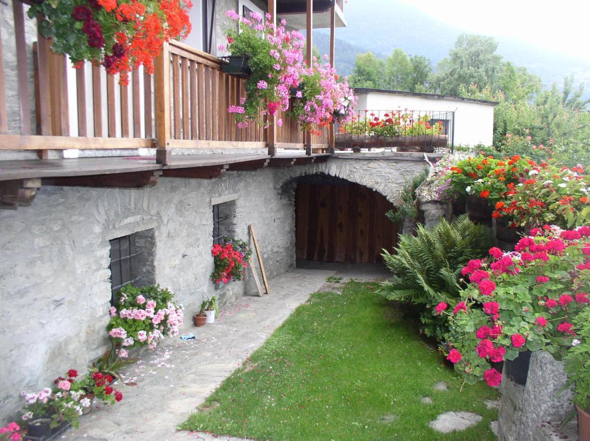 B&B Lo Van - Camere Al Verde Villaggio Di Rumiod Сен-Пиер Екстериор снимка